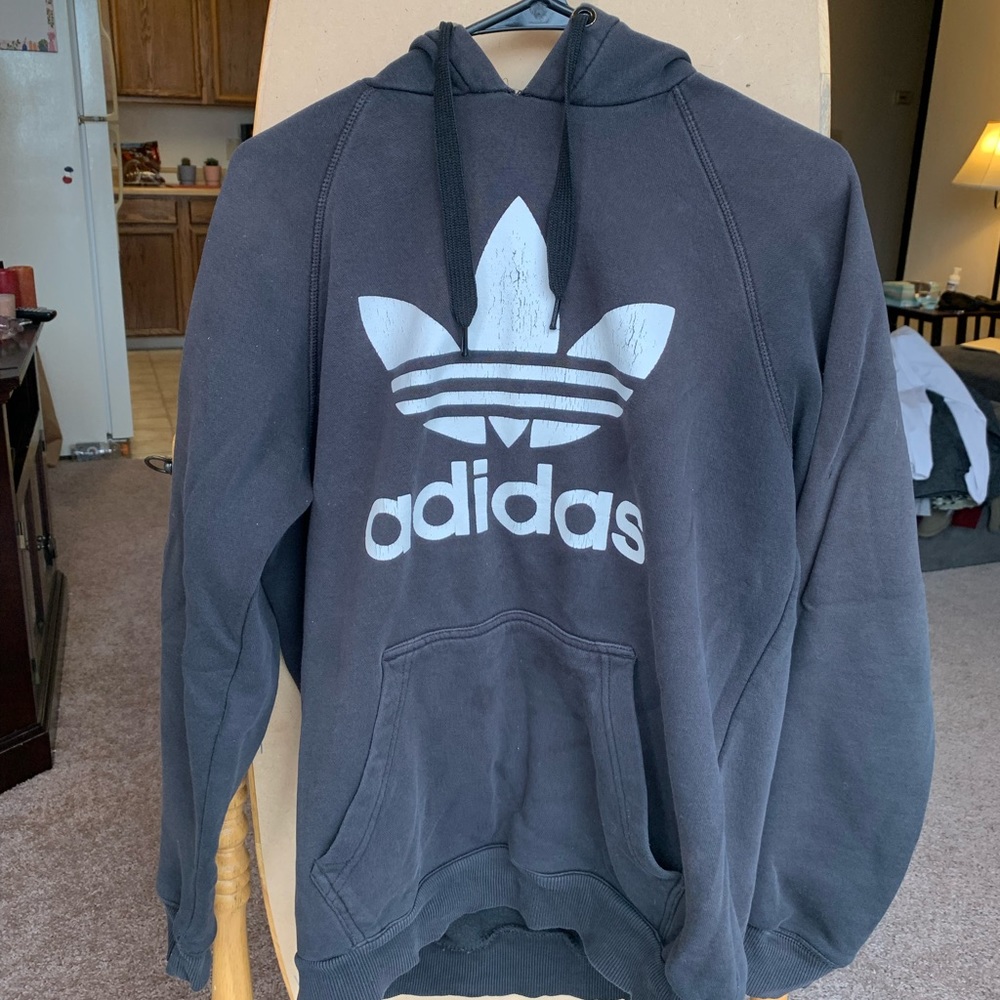 Adidas Sweatshirt